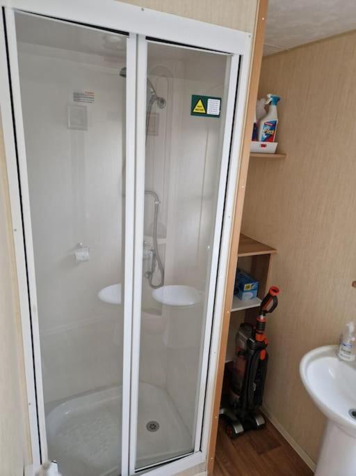 Homely 3 Bed Van @ Weymouth Bay Экстерьер фото